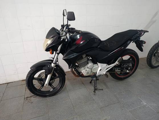 HONDA CB 300R 